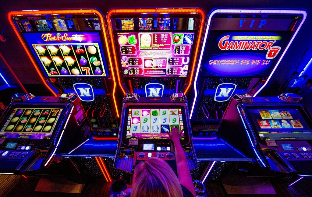 Educate Yourself About Online Slot Games Before Betting